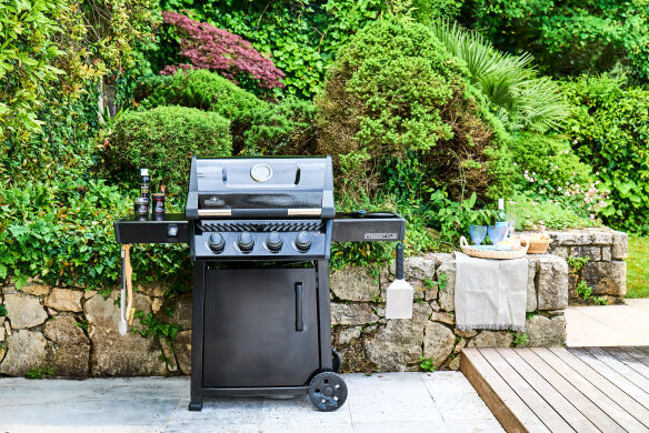 Napoleon Gasgrill Freestyle 425, Schwarz - Modell 2026