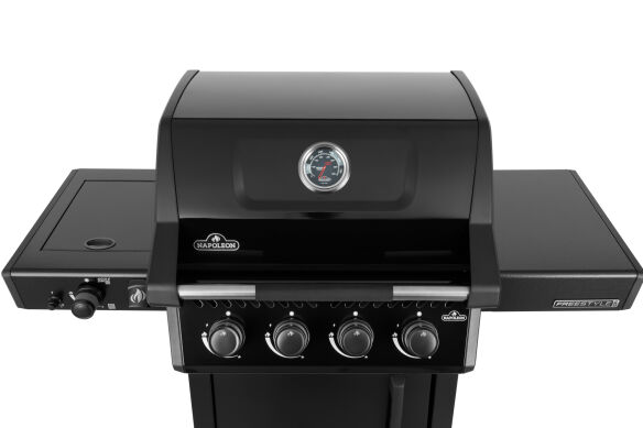 Napoleon Gasgrill Freestyle PRO 425, Schwarz - mit Sizzle Zone - Modell 2026