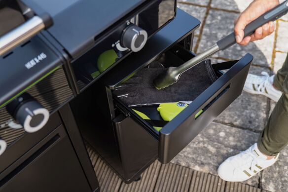 Outdoorchef Grillschrank mit Rollen