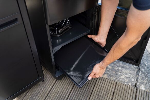 Outdoorchef Grillschrank mit Rollen