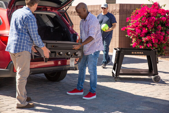 Pit Boss Onyx Gas Plancha /- Griddle 3 Sierra Black inkl. Abdeckhaube