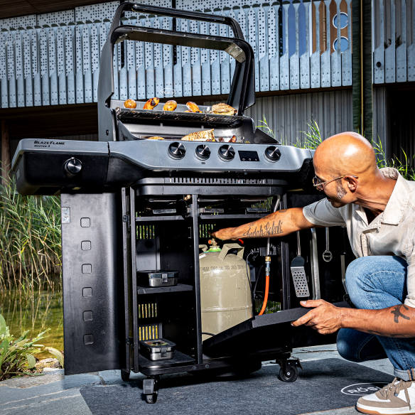 Rösle Gasgrill BLAZEFLAME Master 3 Rösle Gasgrill BLAZEFLAME Master 3