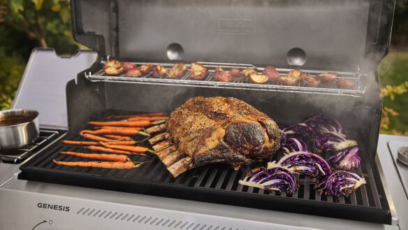 Weber Gasgrill Genesis EP-435W Gasgrill inkl. Webers Grillen