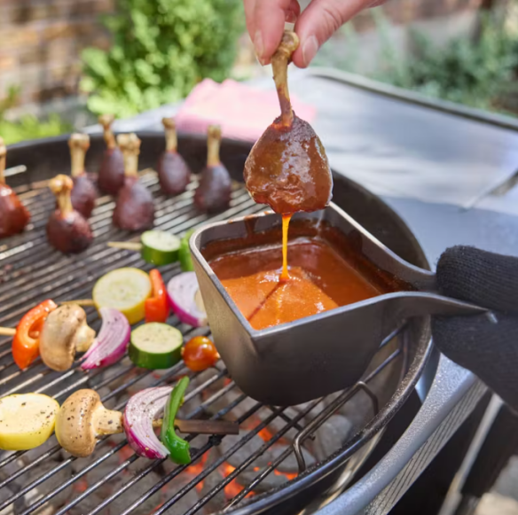 Weber Holzkohlegrill Performer Premium  Ø 57cm Mod. 2026 inkl. Weber BBQ Buch